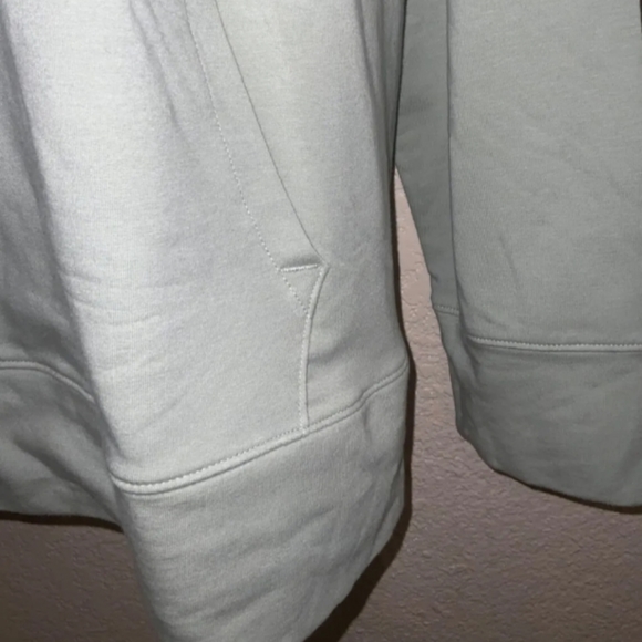 All In Motion 1/4 Zip Pullover NWT Size L - Picture 4 of 7